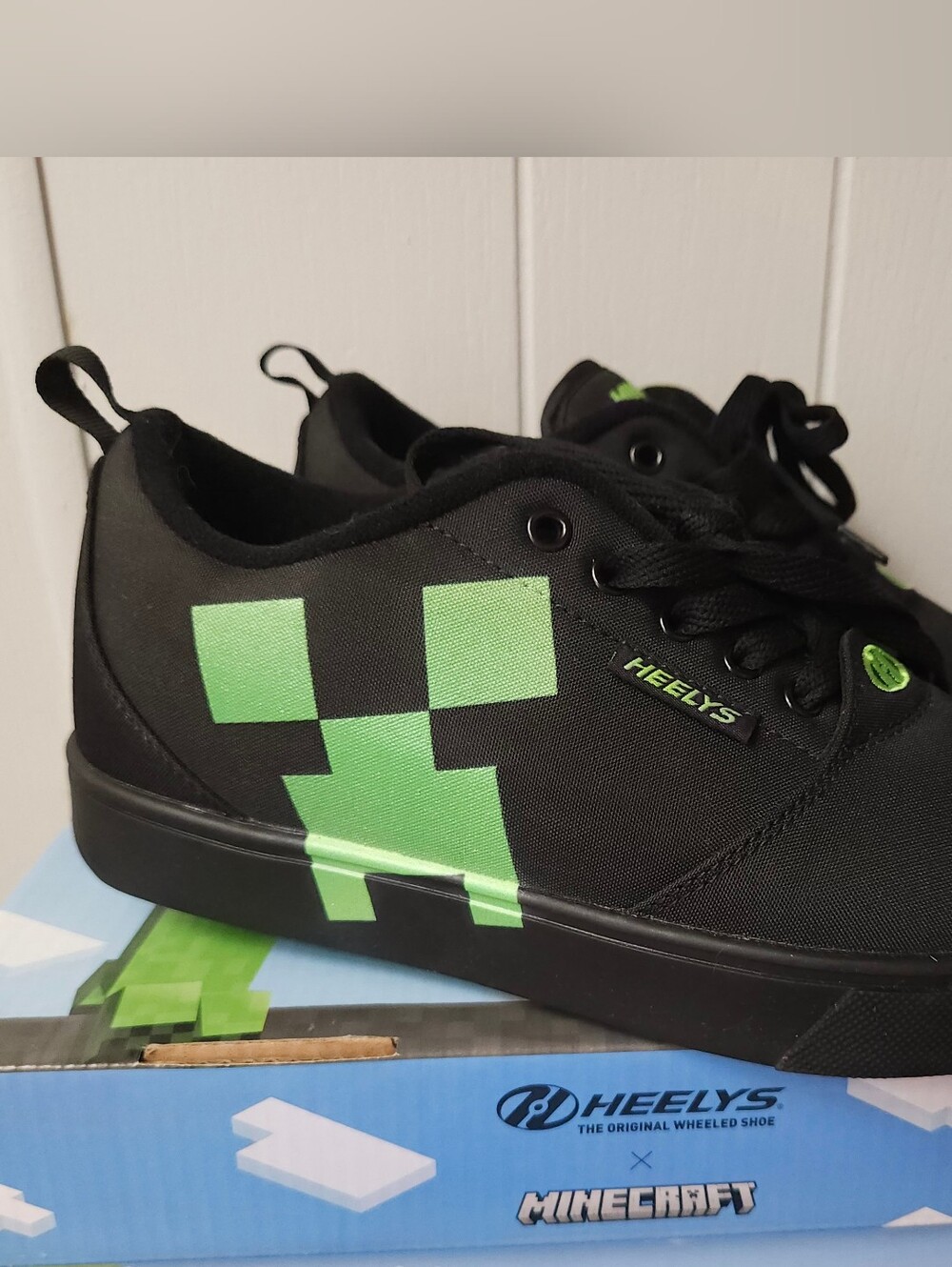 Heelys Kids Black & Bright Green Minecraft Canvas Skate Shoes